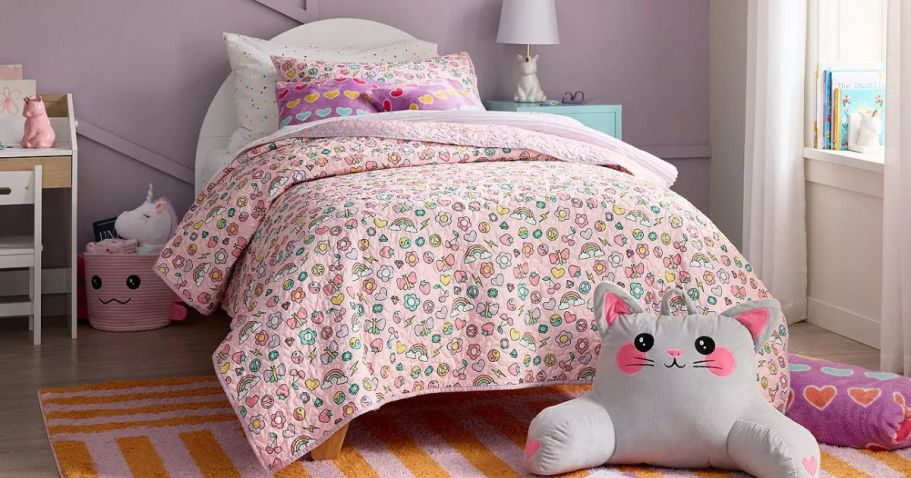 Up to 75% Off Kohl’s Bedding | Quilt & Comforter Sets from $15