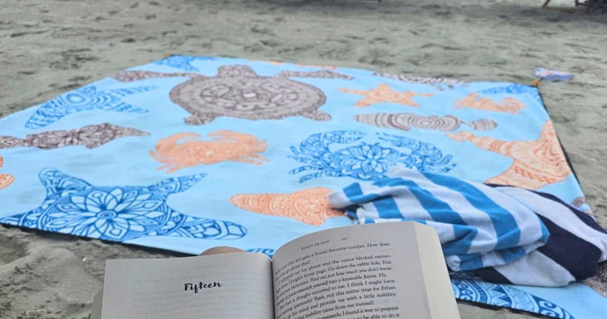 Large Waterproof Beach Blanket Just $14.99 on Amazon (Regularly $30)