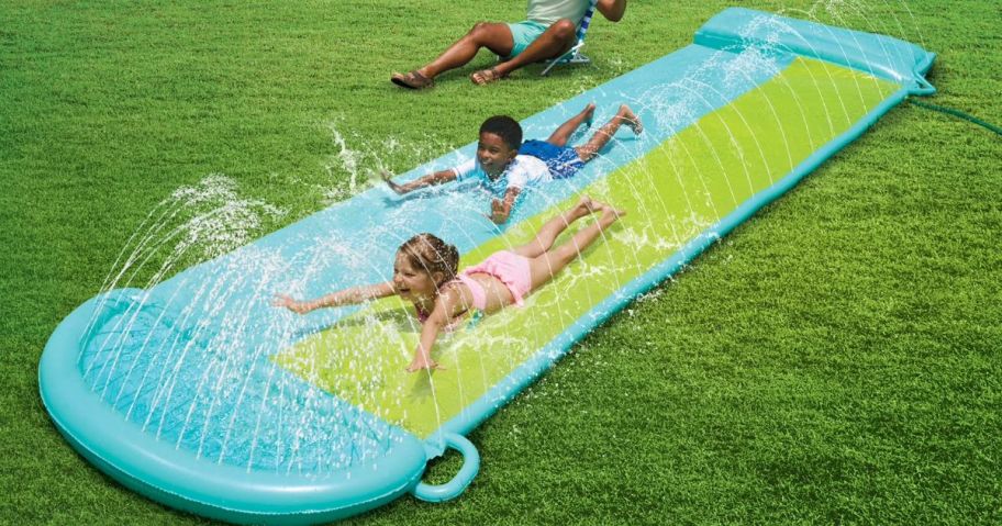 Bluescape 18' Blue Double Lane Water Slide Racer w/ Sprinklers
