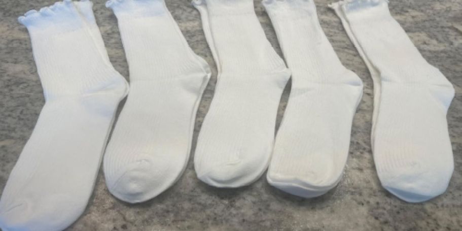 Girls & Women’s Ruffle Socks 5-Pack Just $7.58 on Amazon