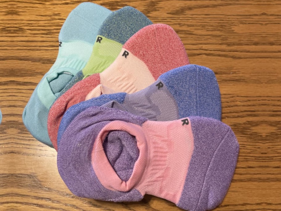 Women’s No-Show Socks 5-Pack Just $9 on Amazon