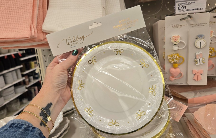 cook with color paper plates