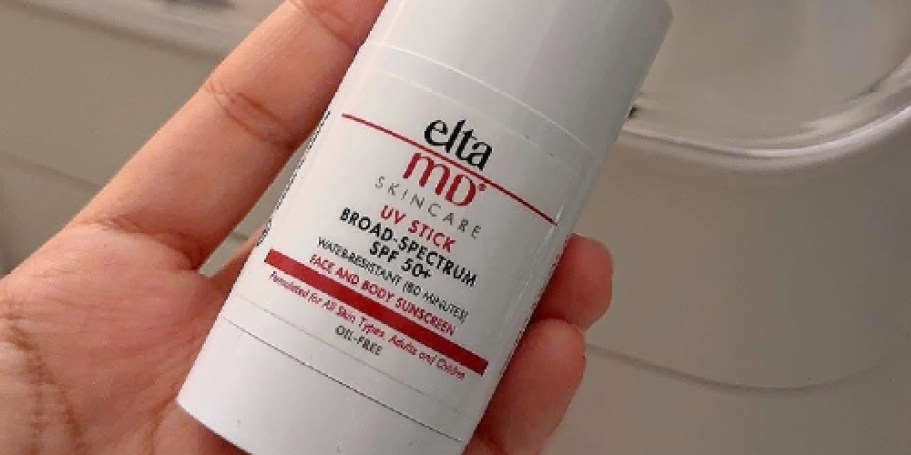 9 Best Sunscreen Brands for All Skin Types (Team & Reader Recommendations!)