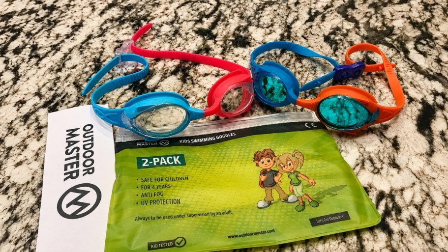 Kids Swim Goggles 2-Pack Just $8 on Amazon