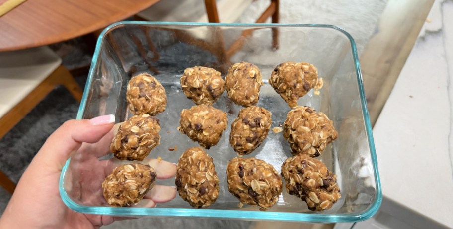 12 oatmeal peanut butter protein balls (
