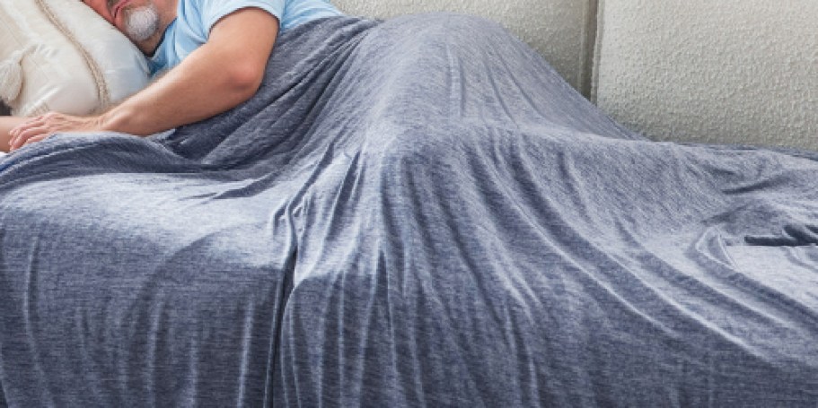 Cooling Blanket Just $11.99 on Amazon (Regularly $22)