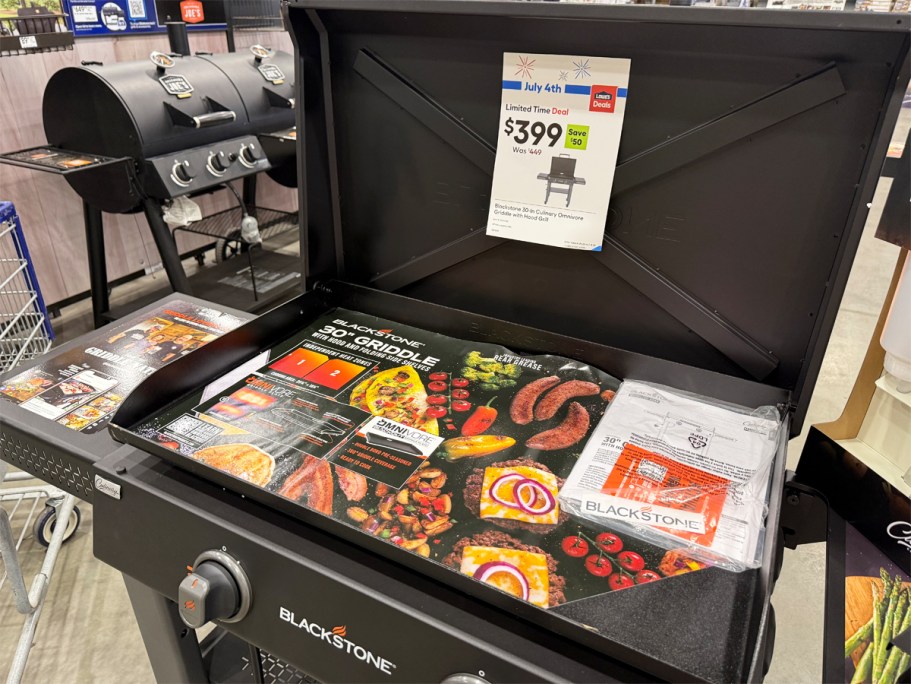 Blackstone 30″ Griddle w/ Hood Just $399 Shipped on Lowes.com (Reg. $449)