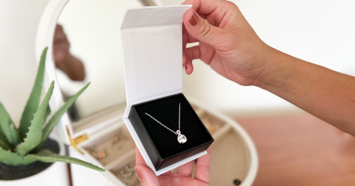 Our Top 5 Cate & Chloe Summer Jewelry Picks Elevate Any Look (ALL Under $18!)