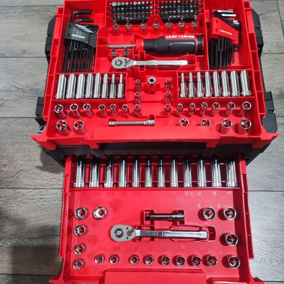 Craftsman 230-pieces opened on the floor