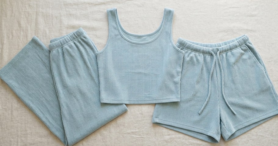 Women’s 3-Piece Lounge Set Only $13.99 on Amazon (Reg. $35)