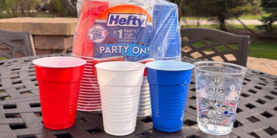 These Hefty 4th of July Cups Are Perfect for Your Weekend Party!