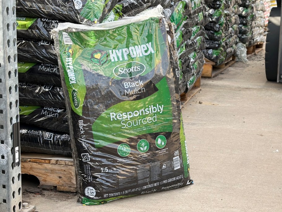 Scotts Mulch Bags Only $2 on Walmart.com