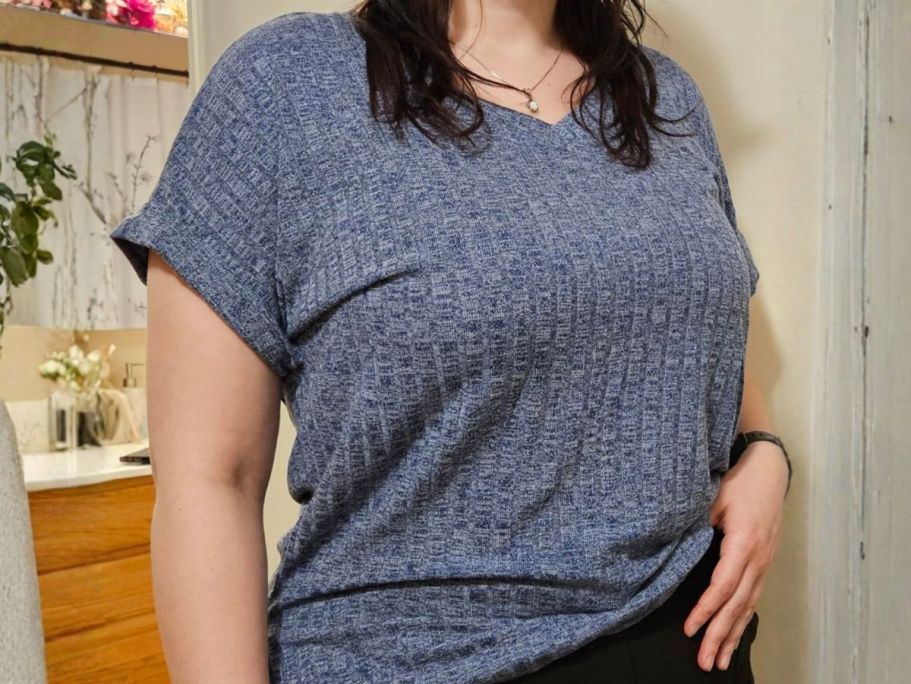 Up to 75% Off Women’s Summer Tops on Amazon