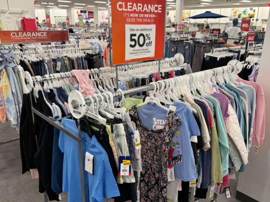 Kohl's kids clothing clearance racks