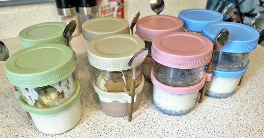 Glass Overnight Oats Containers 6-Pack Just $17.99 on Amazon (Includes Topping Cup & Spoon)