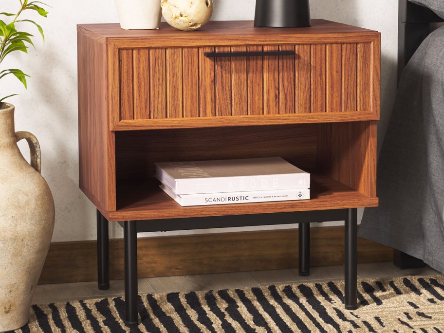 wood single drawer nightstand