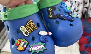 Kids Clogs w/ Accessories from $7.99 on Amazon (Affordable Crocs Alternative!)