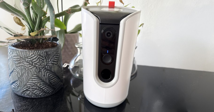 TKENPRO 360° Pet Camera with Treat Dispenser