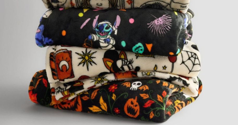 halloween The Big One Oversized Supersoft Plush Throw Blankets stacked
