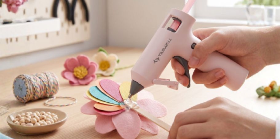 Cordless Hot Glue Gun w/ 20 Glue Sticks Only $12.99 on Amazon (Reg. $20)