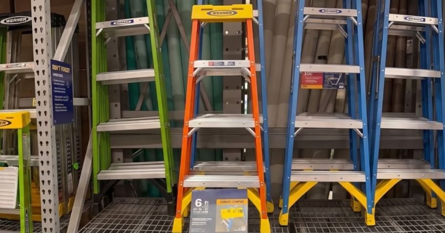 Werner Extendable Ladder Just $79 on Lowes.com (Reg. $149) | Holds Up to 350 Lbs