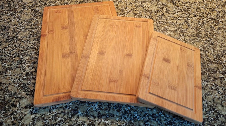 3 bamboo cutting boards 