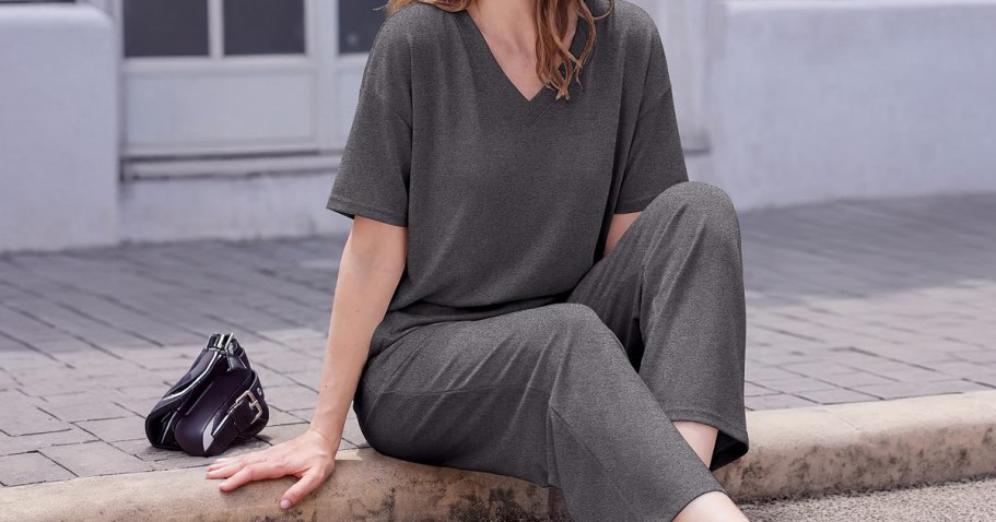 Women’s Lounge Set 2-Pack Just $19.99 on Amazon | Only $9.99 Per Outfit!