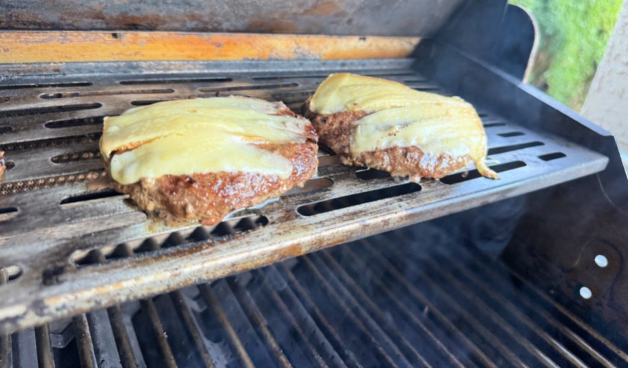 cheeseburgers on the grill