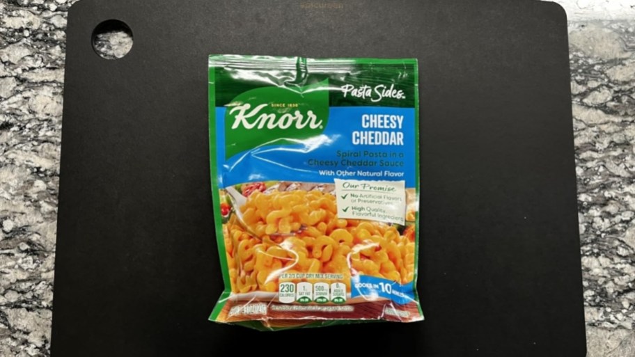a pouch of knorr cheddar spiral pasta