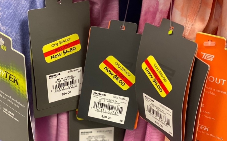 kohl's clearance tags hanging on clothing