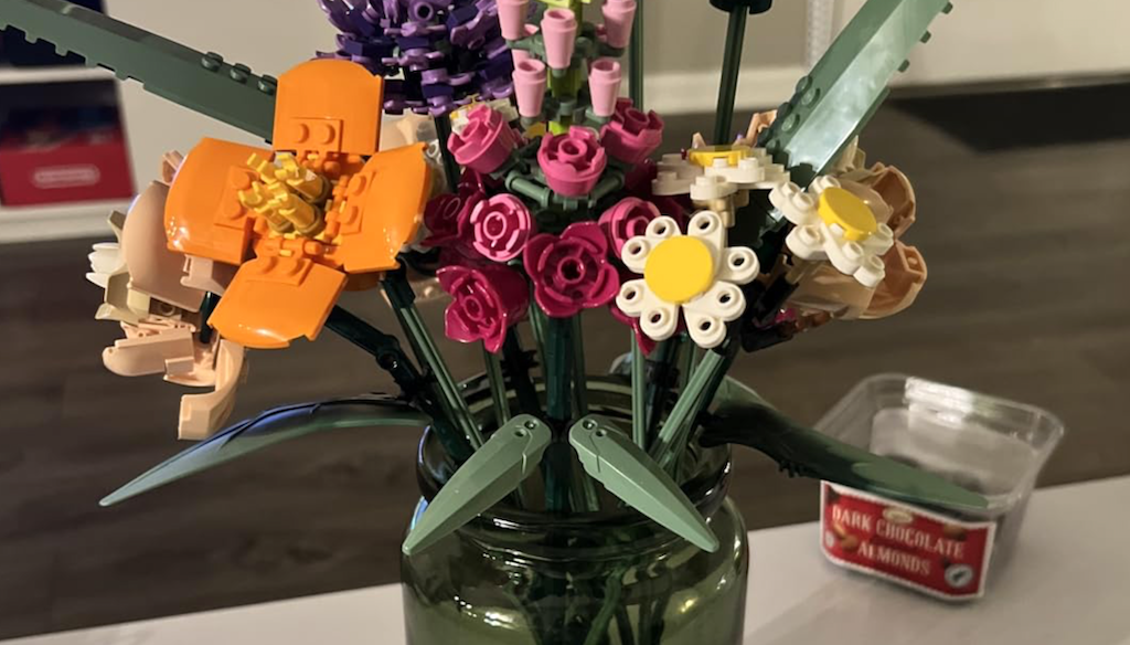 lego flower 