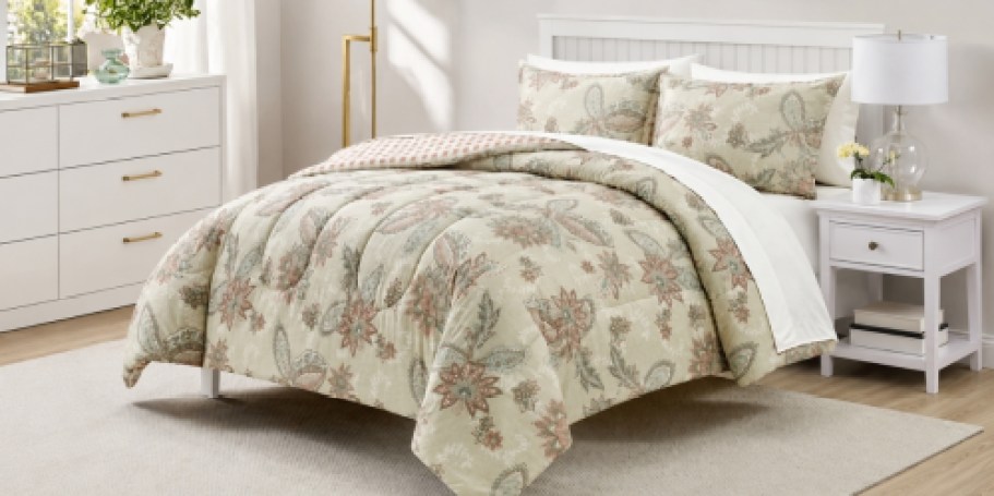 Macy’s 3-Piece Comforter Sets Are Just $23.99 in ANY Size (Regularly $80)