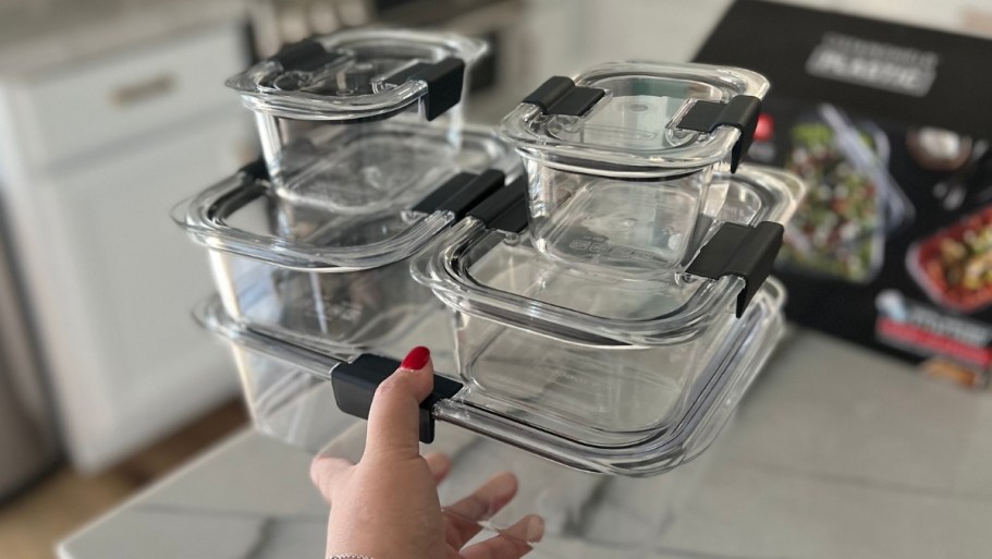 Rubbermaid Brilliance 14-Piece Set Only $27.99 on Amazon (Over 63K 5-Star Ratings!)