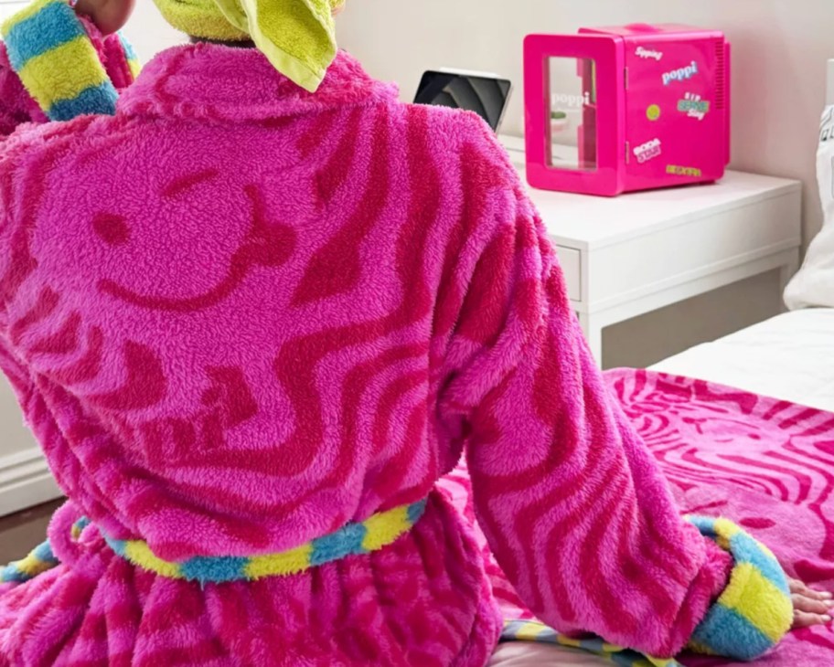 back of pink zebra robe