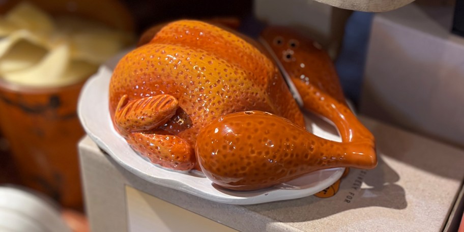 turkey salt and pepper shakers
