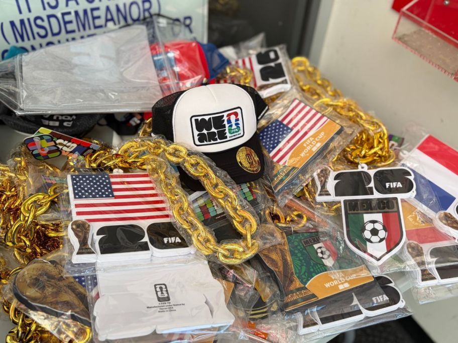 FIFA Fan Chains in store