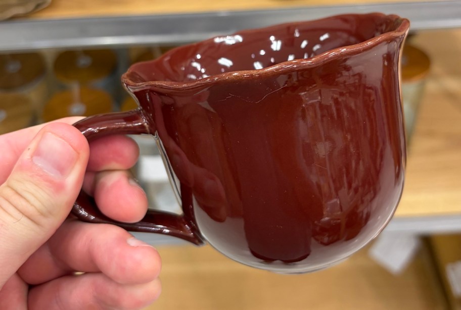 Hearth & Hand with Magnolia 12 fl oz Scalloped Mug
