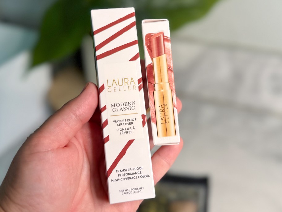 لورا جيلر Love Your Lips Duo مع: أحمر الشفاه وقلم تحديد الشفاه