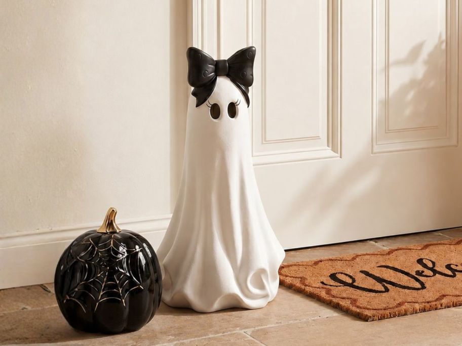 My Texas House Large Ghost w Bow Tabletop Decoration next to door