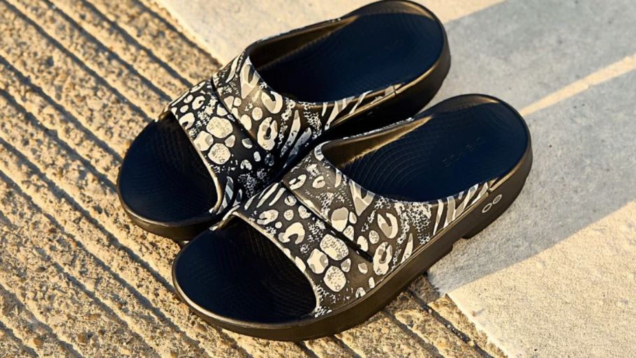 Over 55% Off OOFOS Sandals & Shoes + Free Shipping