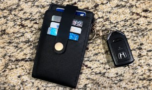 Women’s RFID Blocking Wallet w/ Keychain Only $4.49 on Amazon (Reg. $13)