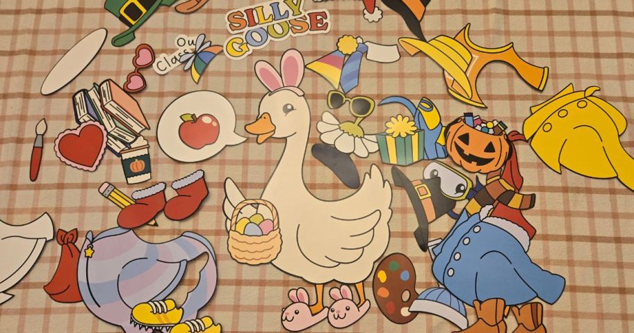 Pen+Gear Silly Goose 49-Piece Classroom Bulletin Board Decoration set contents on table
