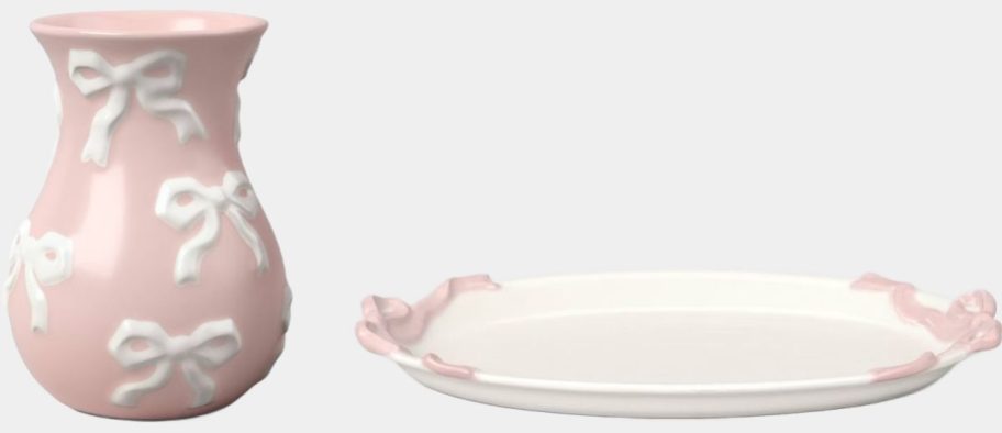 Room essentials Stoneware Bow Vase and Serving Tray
