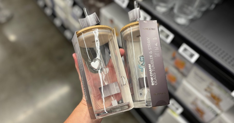 Thyme & Table Glass Sippers with hearts and bow icons