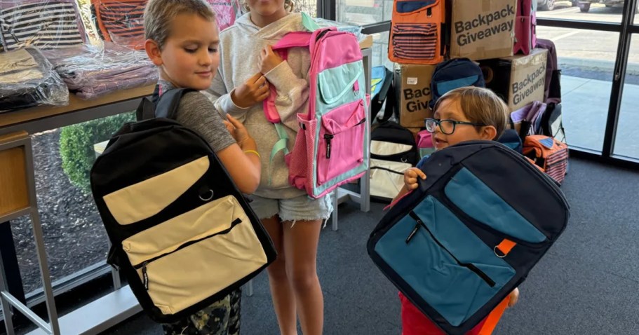 Verizon Backpack Giveaway: Score a FREE Backpack on 7/26