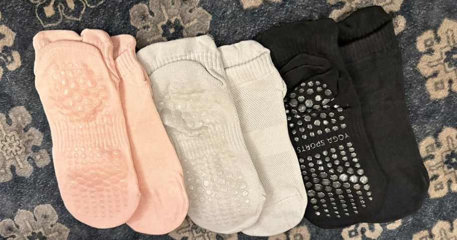 Pilates Grip Socks 3-Pack Just $2.99 on Amazon