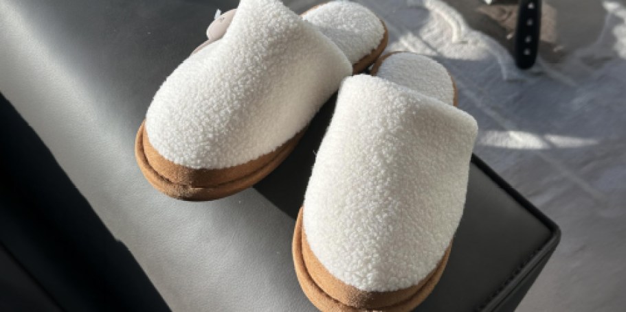 Women’s Fleece Memory Foam Slippers Only $7.49 on Amazon (Reg. $25)