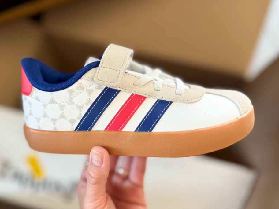 hand holding adidas Kids VL Court 3.0 Shoes
