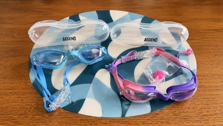 Kids Swim Goggles 2-Pack Only $4.99 on Amazon