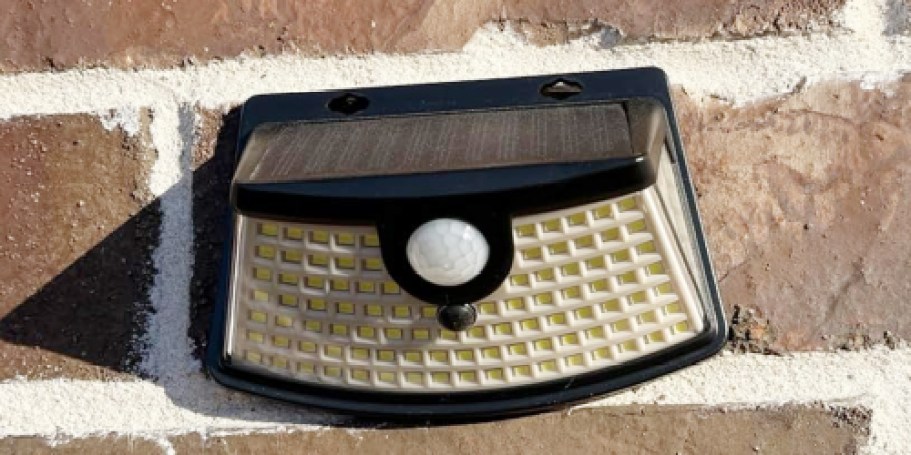 RUN! SIX Outdoor Solar Motion Lights Only $18.99 on Amazon (Just $3 Each!)